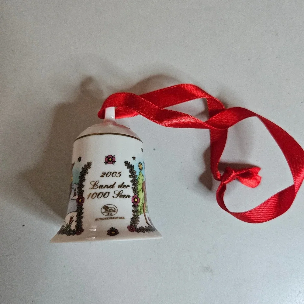 Hutschenreuther 2005 Christmas Bell Ole Winther Land of 1000 Lakes Porcelain